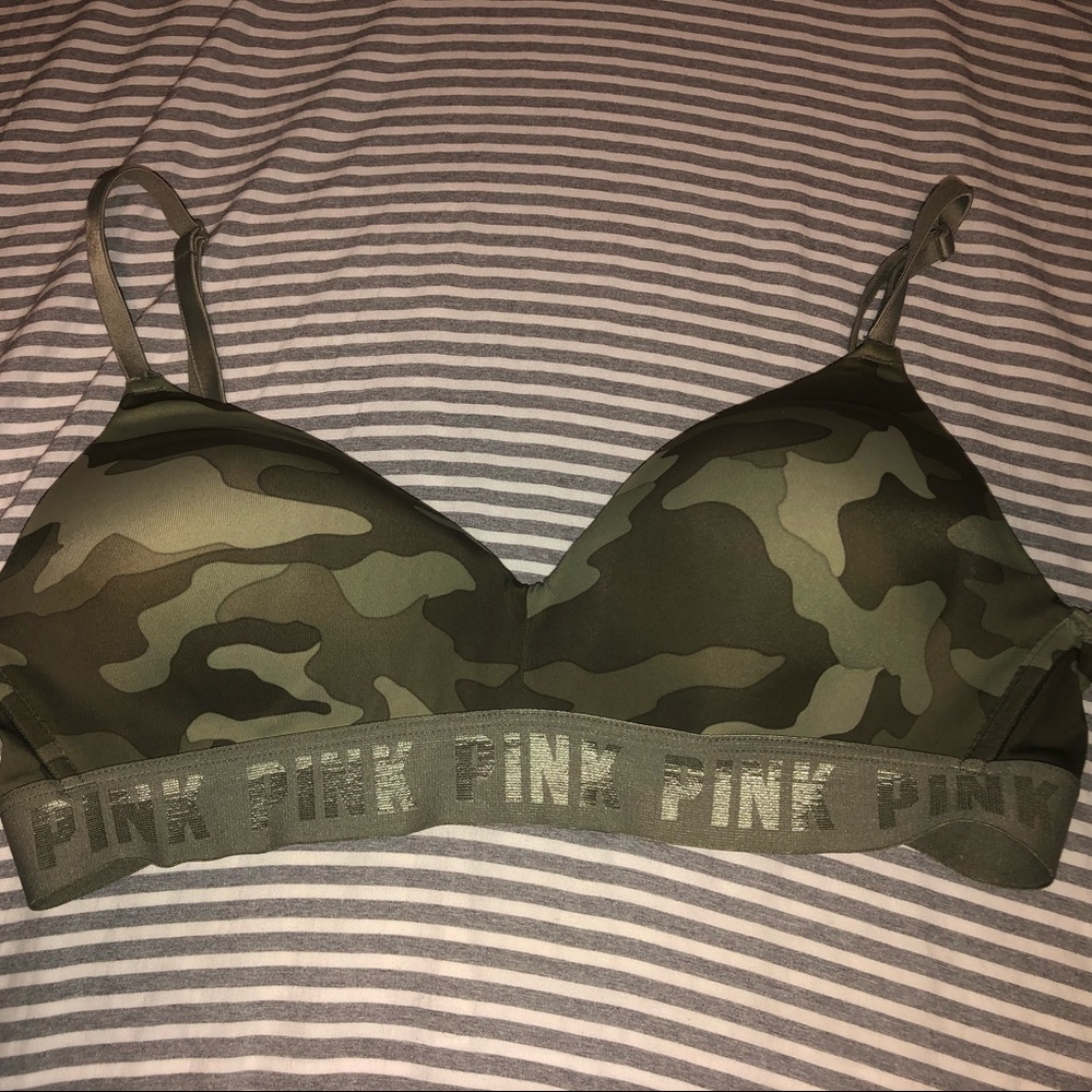 VS PINK CAMO BRA
